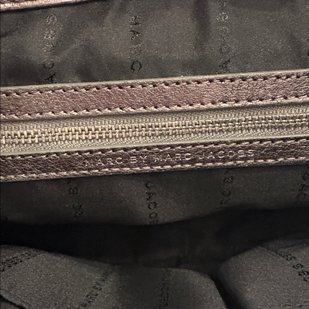 Marc By Marc Jacobs Metallic Leather Crossbody Bag - Picture 11 of 13